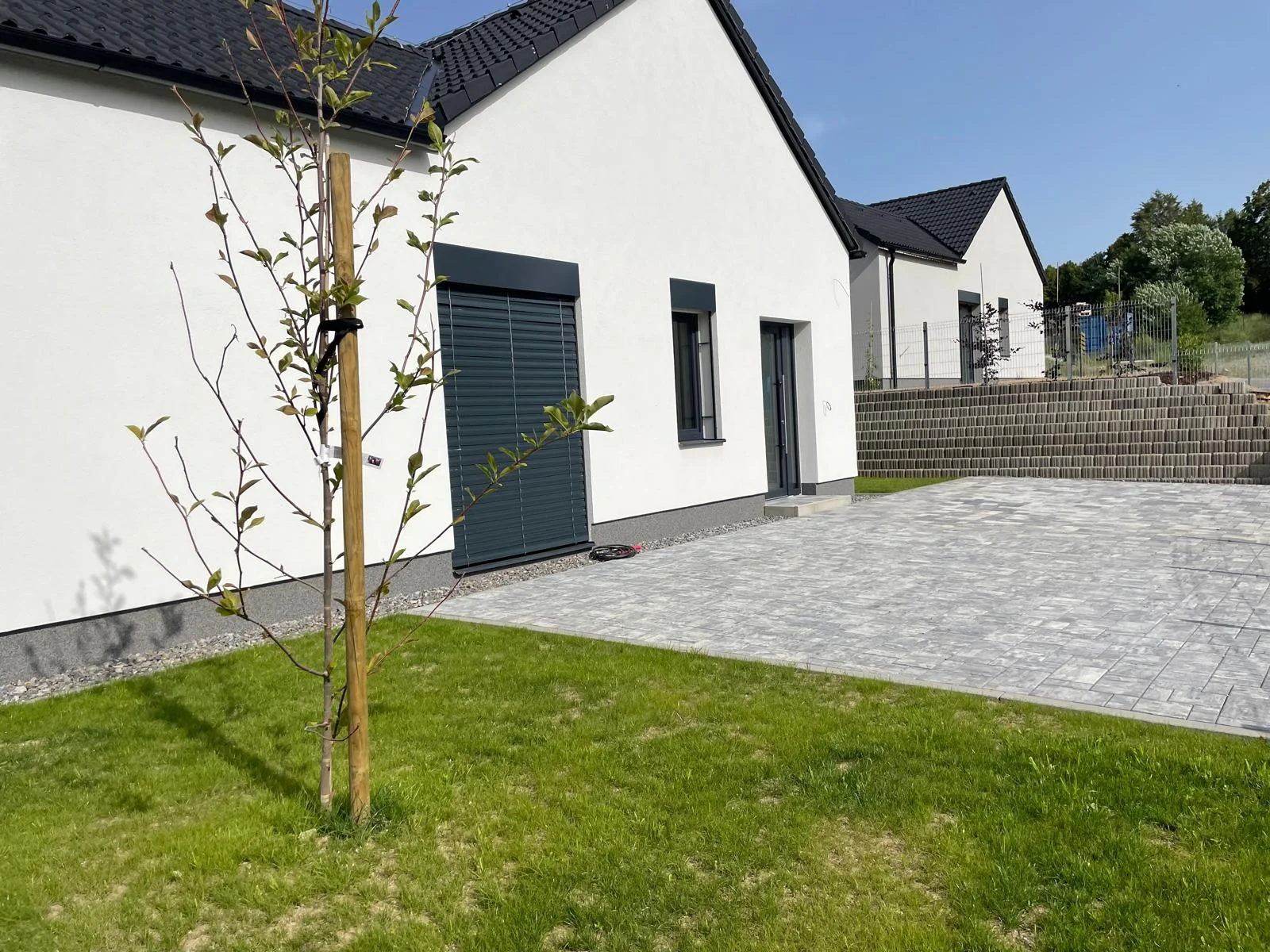 Exteriér – Rodinný dům Studénka, čelní pohled od ulice